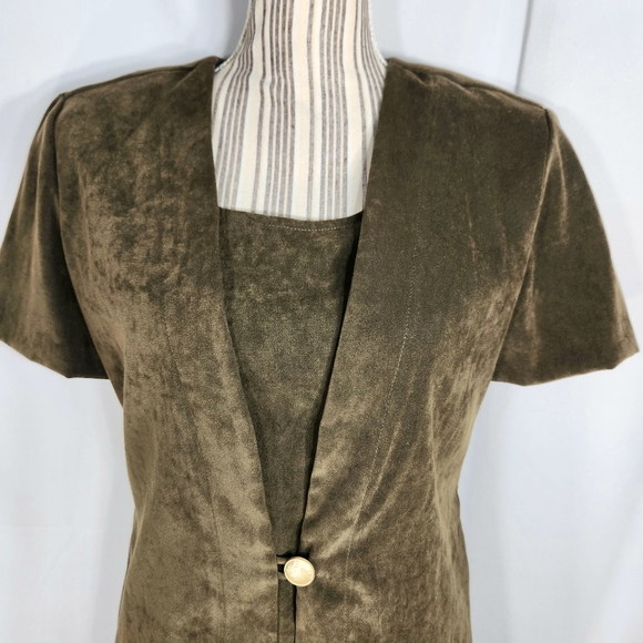 Expressions NWOT Olive Brown Microsuede Short Sleeve 2-PC Look Dress Size 6 - Picture 2 of 9